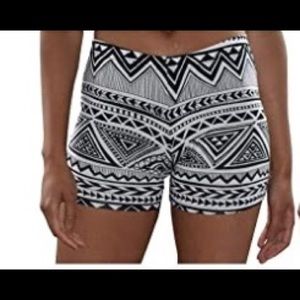 NWT Tribal Print Bike Shorts